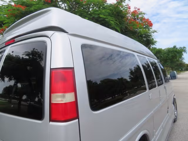2014 GMC Savana - 1GDS8DC48E1163497 - Image #30