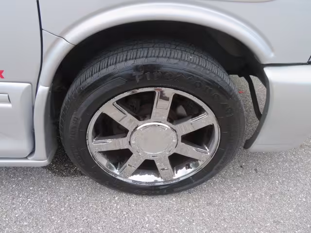 2014 GMC Savana - 1GDS8DC48E1163497 - Image #40