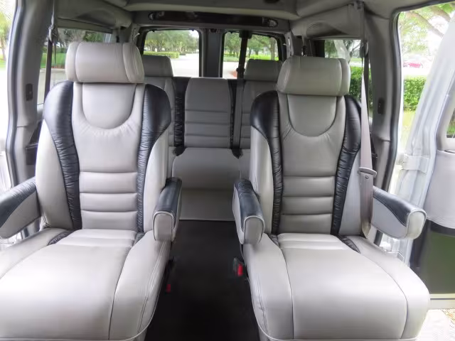 2014 GMC Savana - 1GDS8DC48E1163497 - Image #45