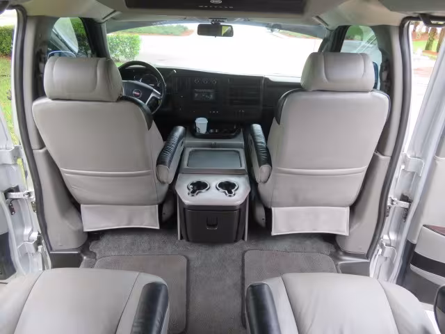 2014 GMC Savana - 1GDS8DC48E1163497 - Image #51