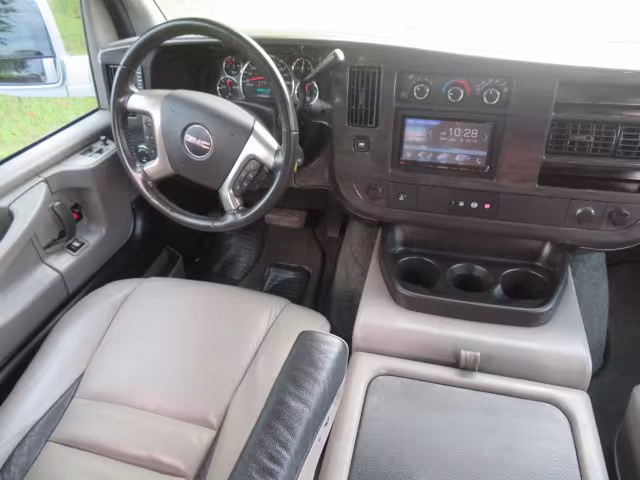 2014 GMC Savana - 1GDS8DC48E1163497 - Image #54