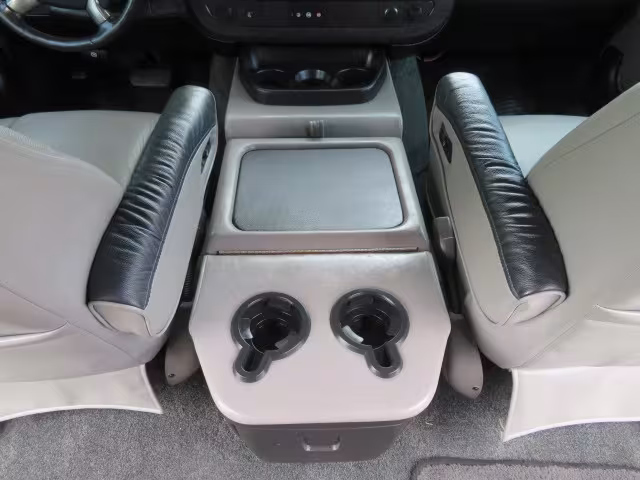 2014 GMC Savana - 1GDS8DC48E1163497 - Image #62