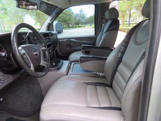 2014 GMC Savana - 1GDS8DC48E1163497 - Image #68