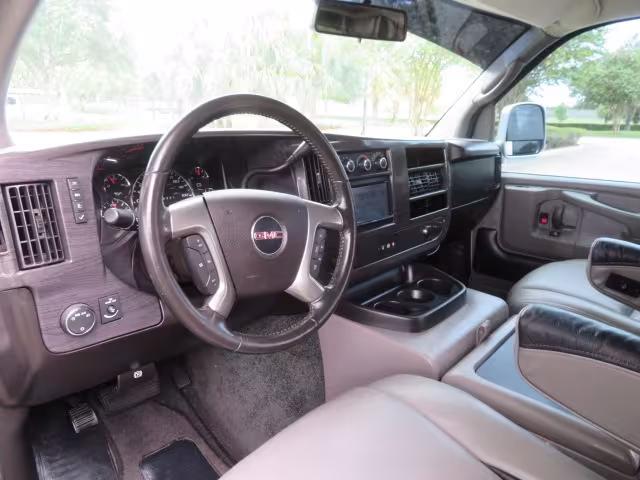 2014 GMC Savana - 1GDS8DC48E1163497 - Image #70