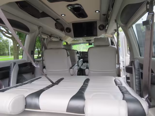 2014 GMC Savana - 1GDS8DC48E1163497 - Image #72