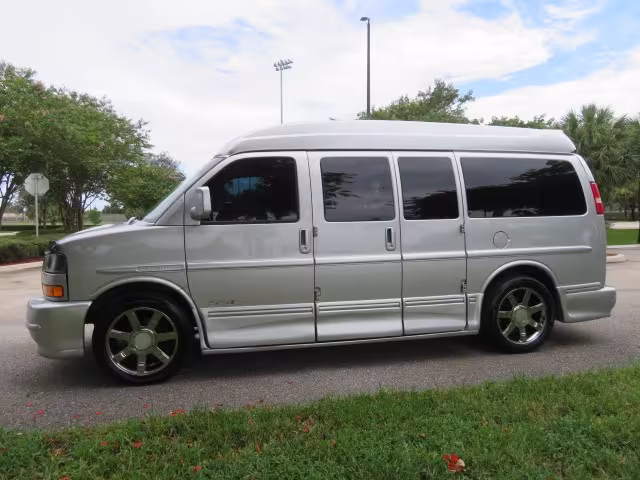 2014 GMC Savana - 1GDS8DC48E1163497 - Image #9