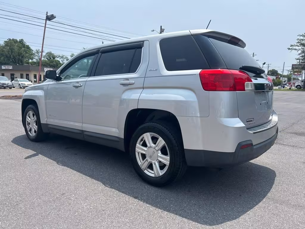 2014 GMC Terrain - 2GKFLVEK5E6191345 - Image #2