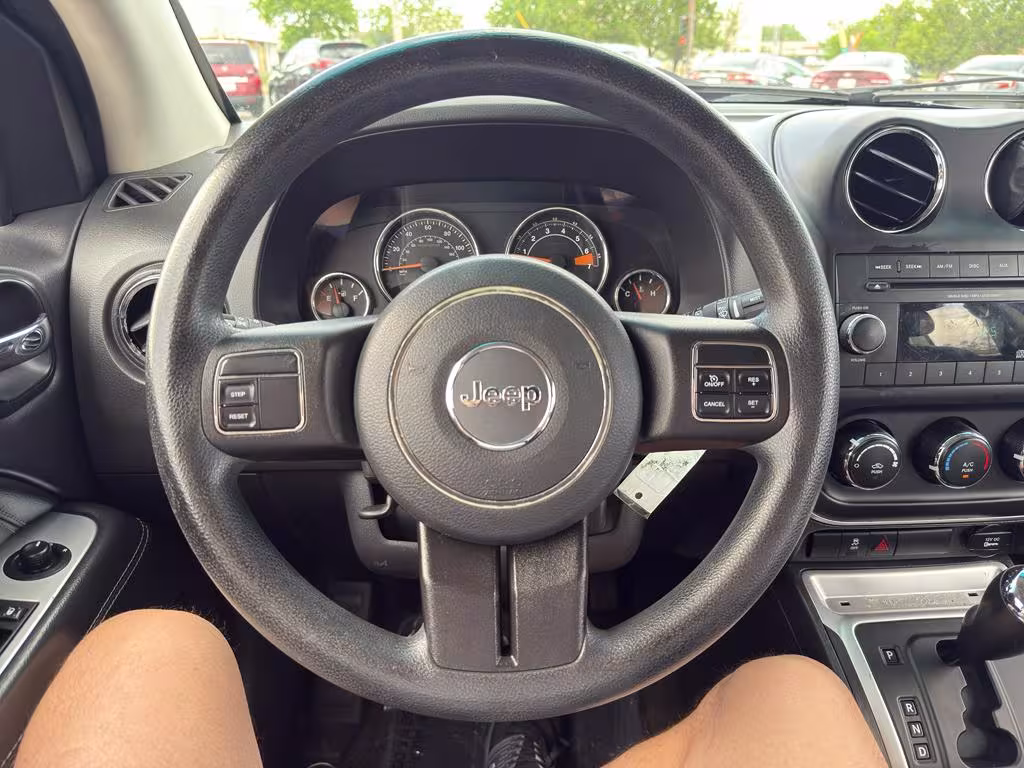 2014 Jeep Compass - 1C4NJDAB0ED566007 - Image #21