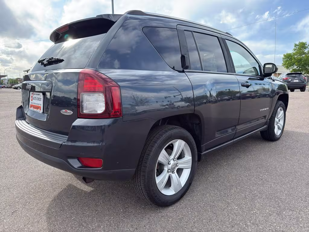 2014 Jeep Compass - 1C4NJDAB0ED566007 - Image #5