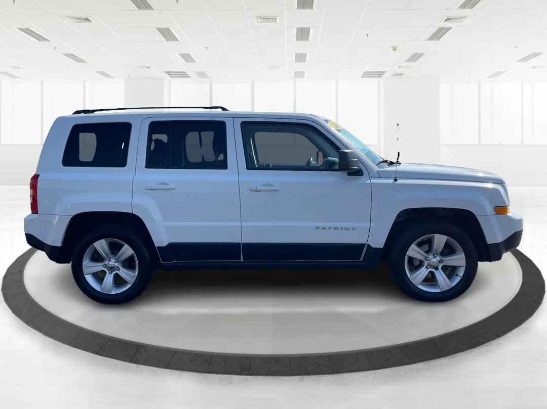 2014 Jeep Patriot - 1C4NJPFB0ED911627 - Image #2