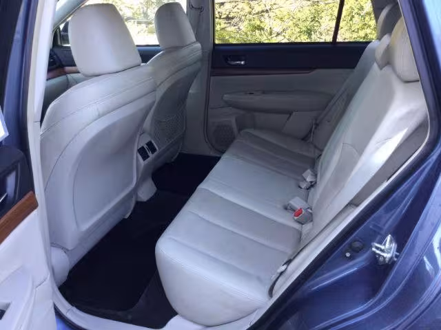 2014 Subaru Outback - 4S4BRCLC7E3284928 - Image #5