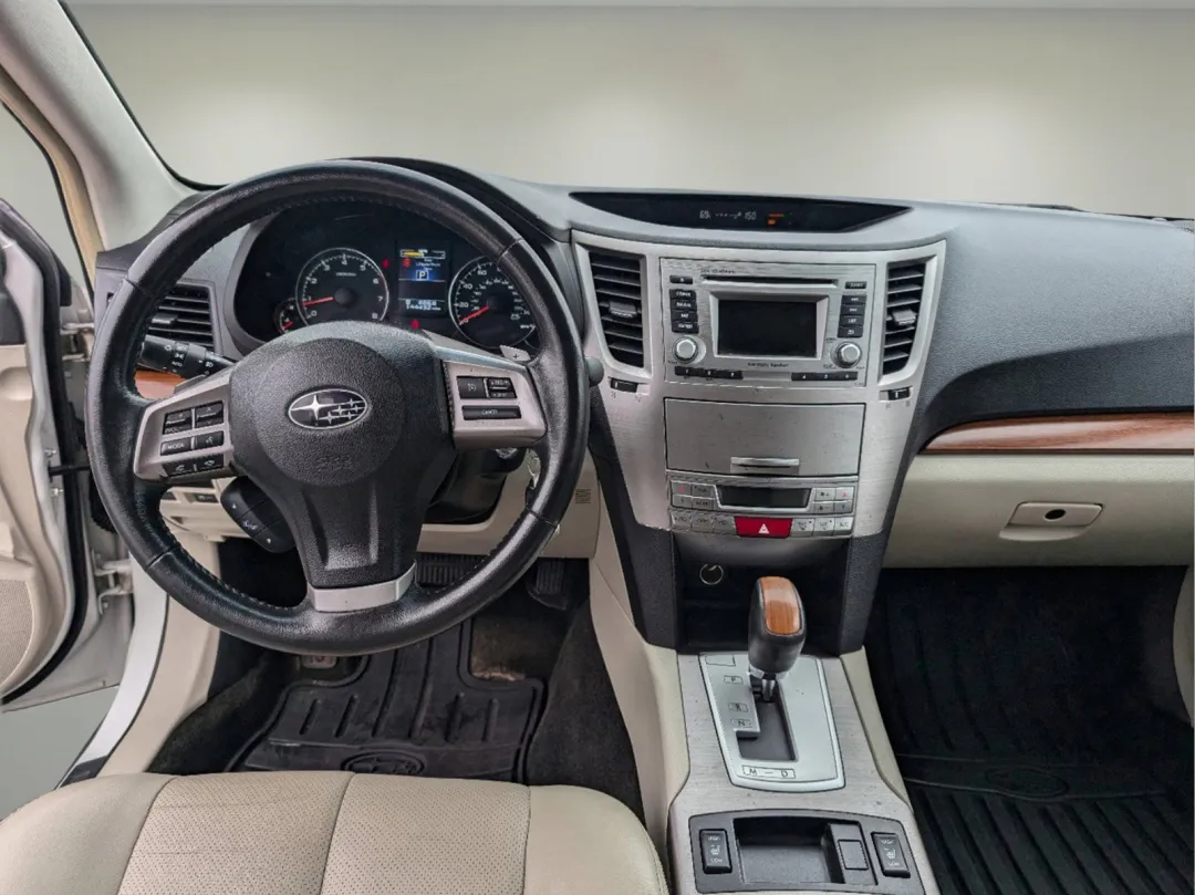 2014 Subaru Outback - 4S4BRCLC8E3261786 - Image #12