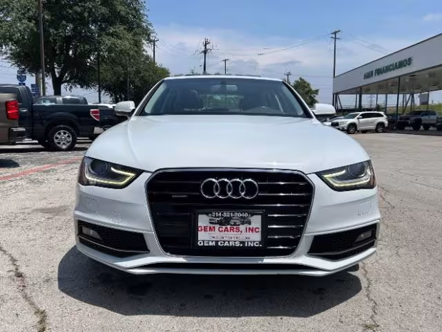 2015 Audi A4 - WAUBFAFLXFN015077 - Image #2