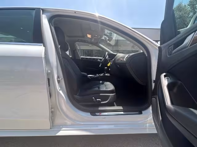 2015 Audi A4 - WAUBFAFLXFN015077 - Image #9