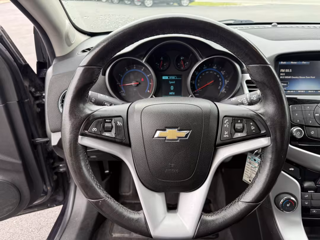 2015 Chevrolet Cruze - 1G1PE5SB7F7284148 - Image #13