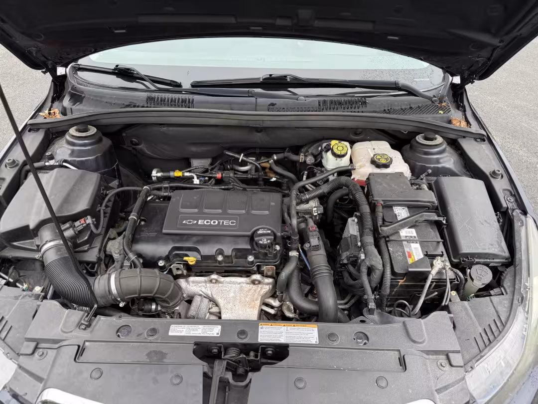 2015 Chevrolet Cruze - 1G1PE5SB7F7284148 - Image #5