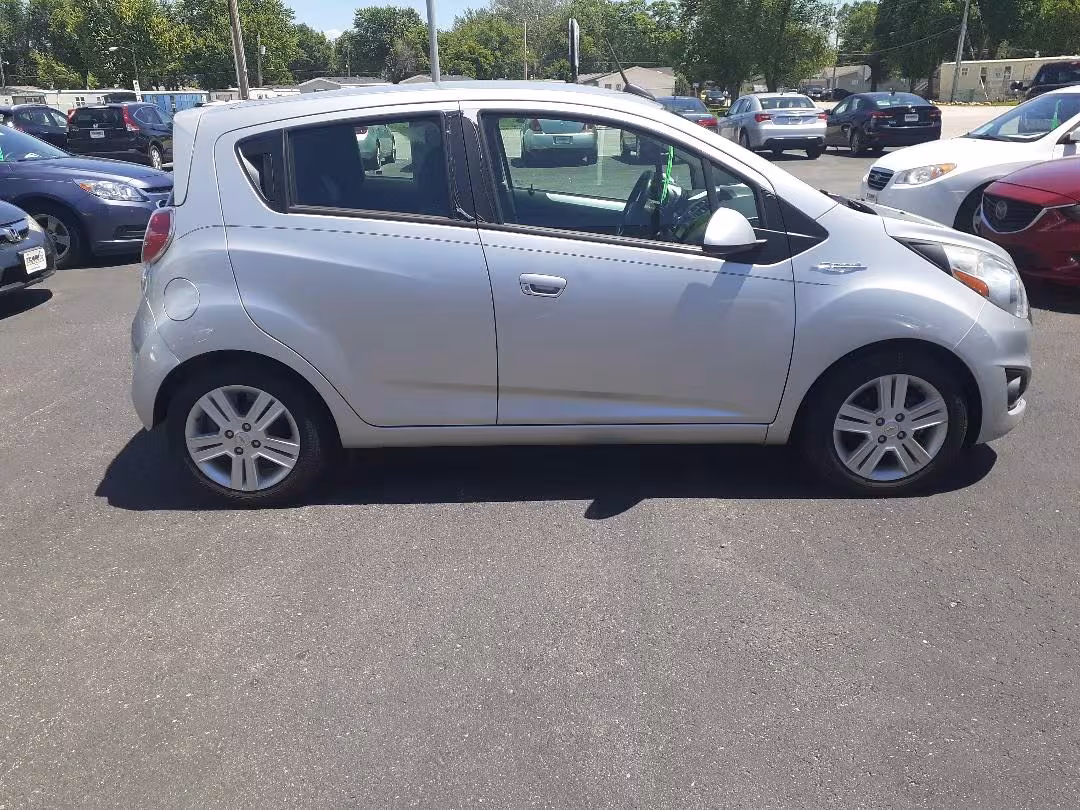 2015 Chevrolet Spark - KL8CD6S98FC740315 - Image #4
