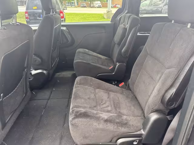 2015 Dodge Grand Caravan - 2C4RDGBG1FR517840 - Image #12
