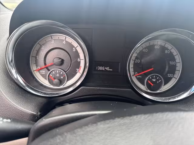 2015 Dodge Grand Caravan - 2C4RDGBG1FR517840 - Image #18