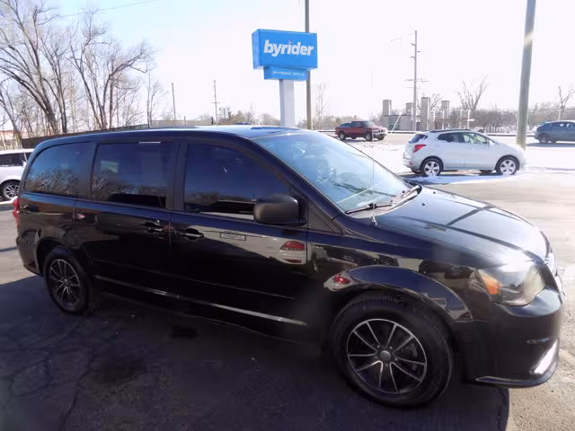 2015 Dodge Grand Caravan - 2C4RDGBG1FR517840 - Image #2