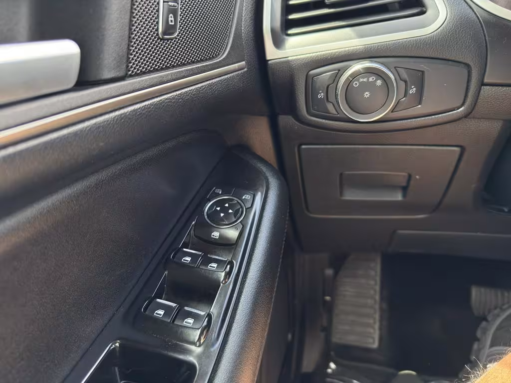 2015 Ford Edge - 2FMTK4J88FBC06771 - Image #22