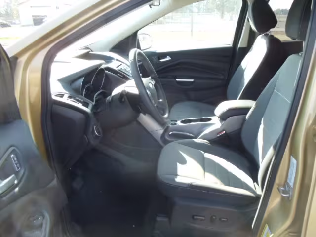 2015 Ford Escape - 1FMCU9G92FUC37662 - Image #13