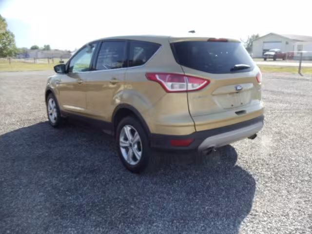 2015 Ford Escape - 1FMCU9G92FUC37662 - Image #4
