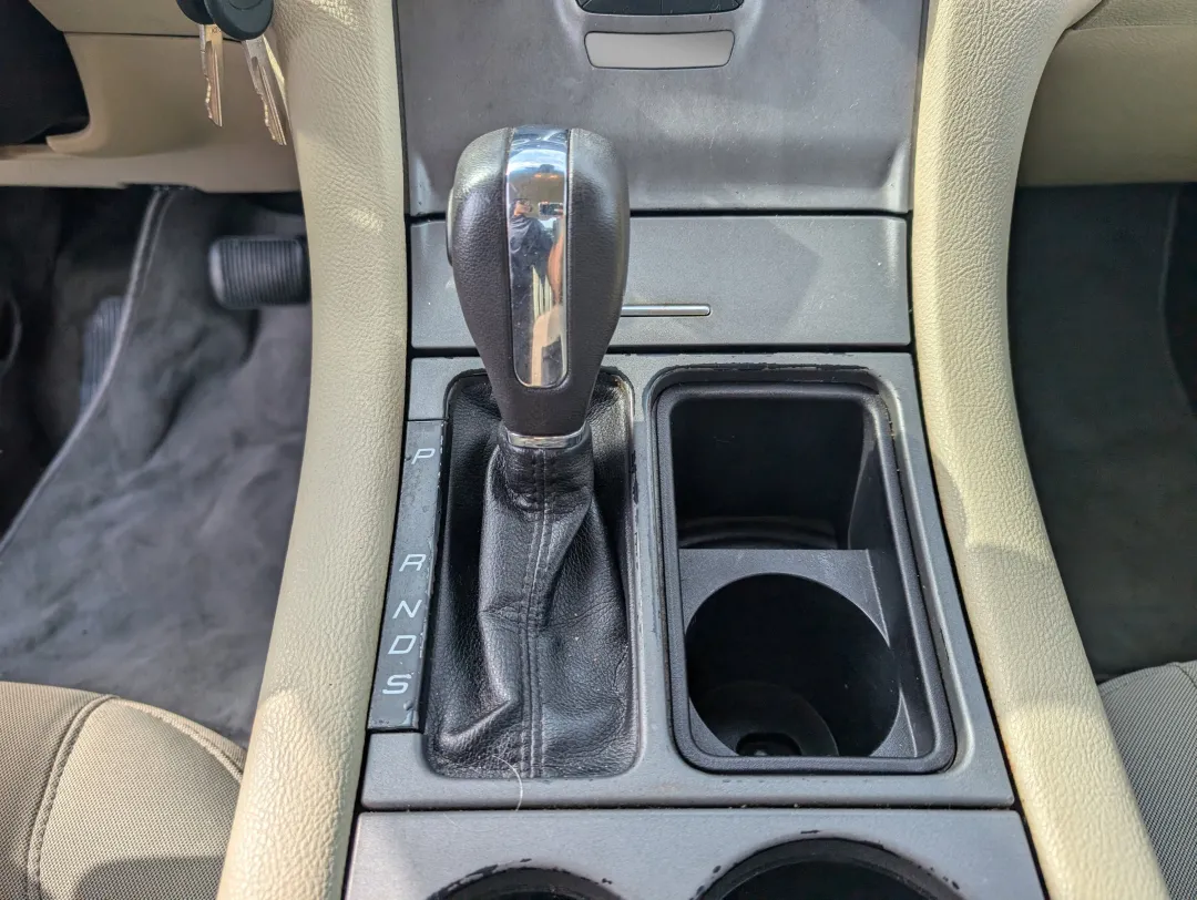 2015 Ford Taurus - 1FAHP2D82FG200474 - Image #14