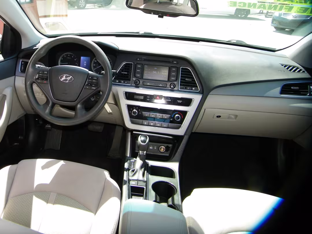 2015 Hyundai Sonata - 5NPE24AF9FH159458 - Image #12