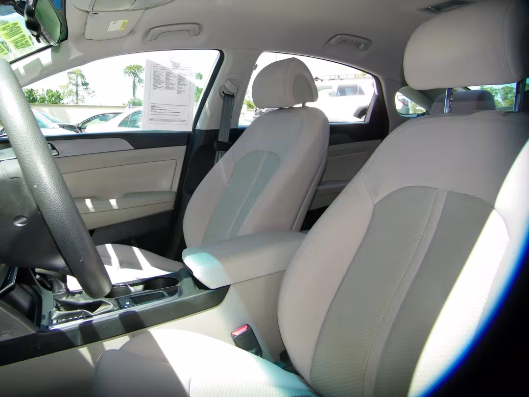 2015 Hyundai Sonata - 5NPE24AF9FH159458 - Image #6