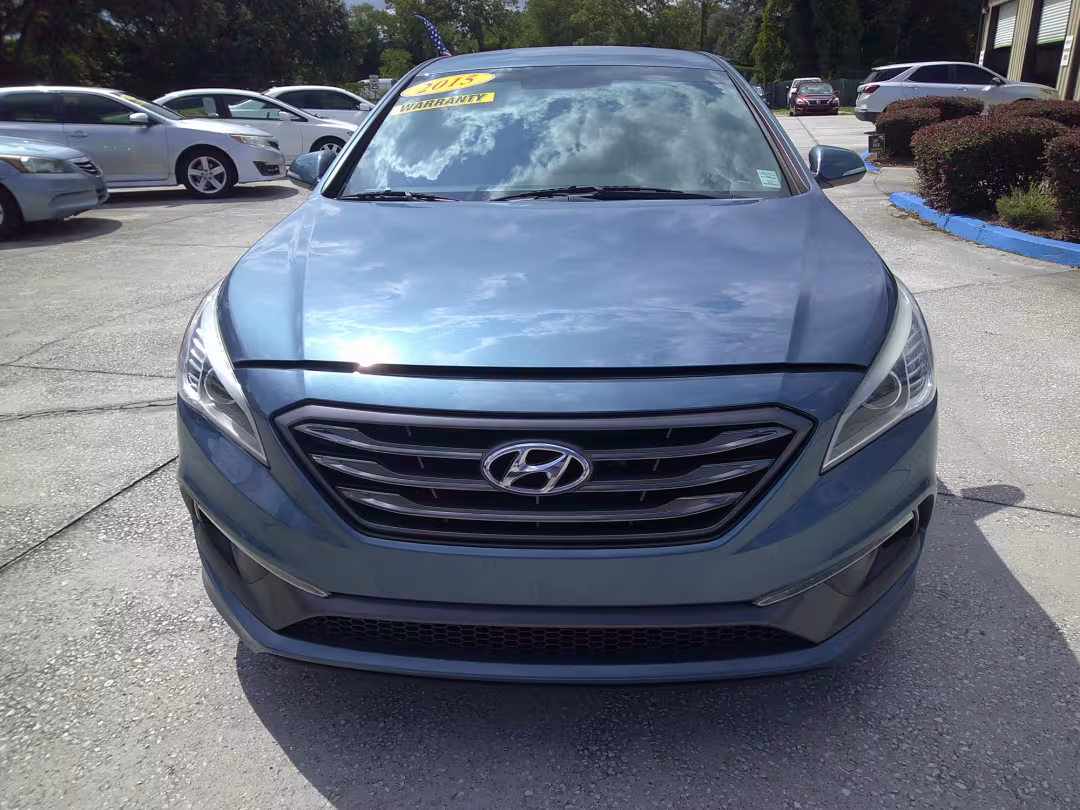 2015 Hyundai Sonata - 5NPE34AB7FH088464 - Image #4
