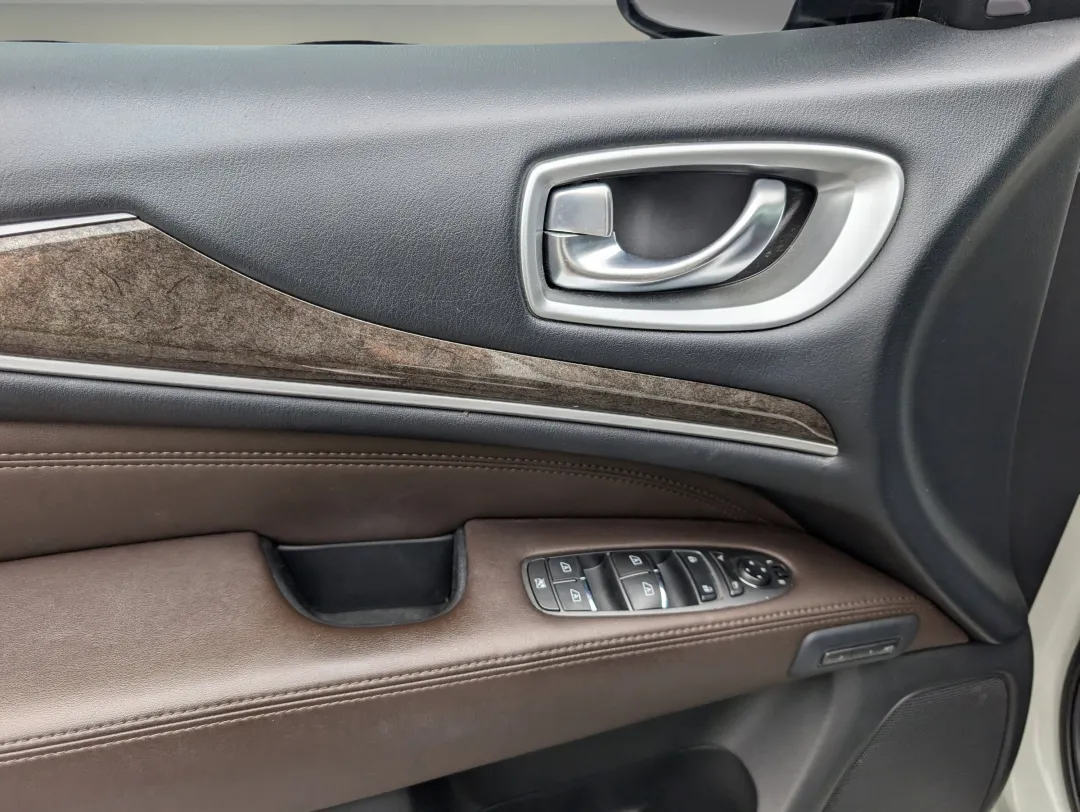 2015 Infiniti QX60 - 5N1AL0MN5FC525057 - Image #10