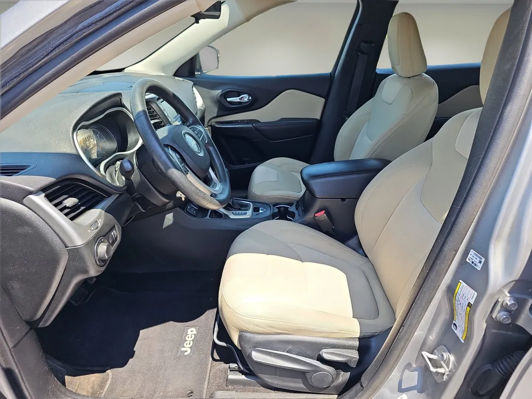 2015 Jeep Cherokee - 1C4PJLAB3FW584753 - Image #11