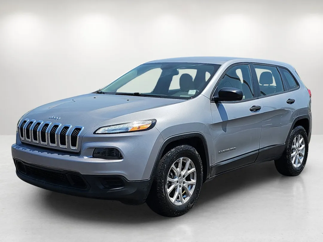 2015 Jeep Cherokee - 1C4PJLAB3FW584753 - Image #2