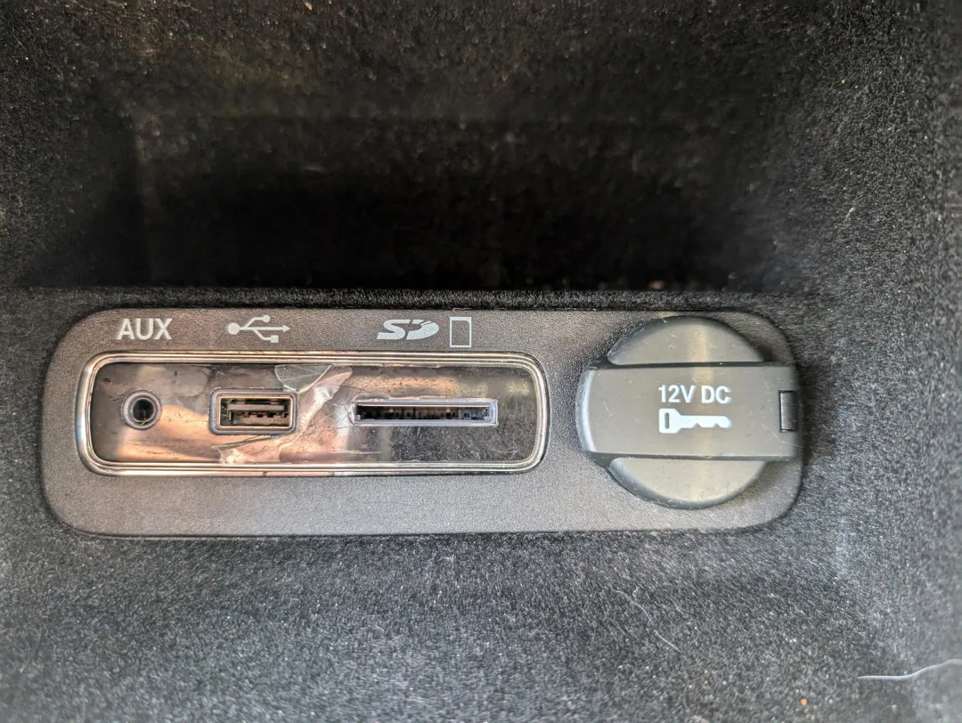 2015 Jeep Grand Cherokee - 1C4RJEAG2FC739858 - Image #13