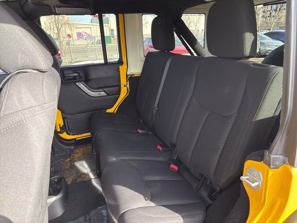2015 Jeep Wrangler - 1C4BJWDGXFL545016 - Image #31