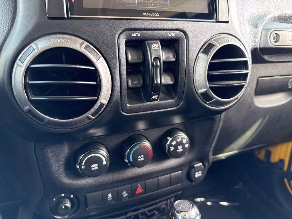 2015 Jeep Wrangler - 1C4BJWDGXFL545016 - Image #51