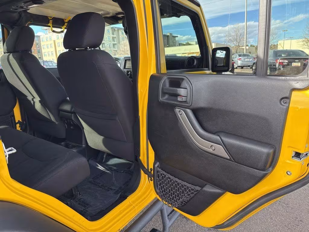 2015 Jeep Wrangler - 1C4BJWDGXFL545016 - Image #54