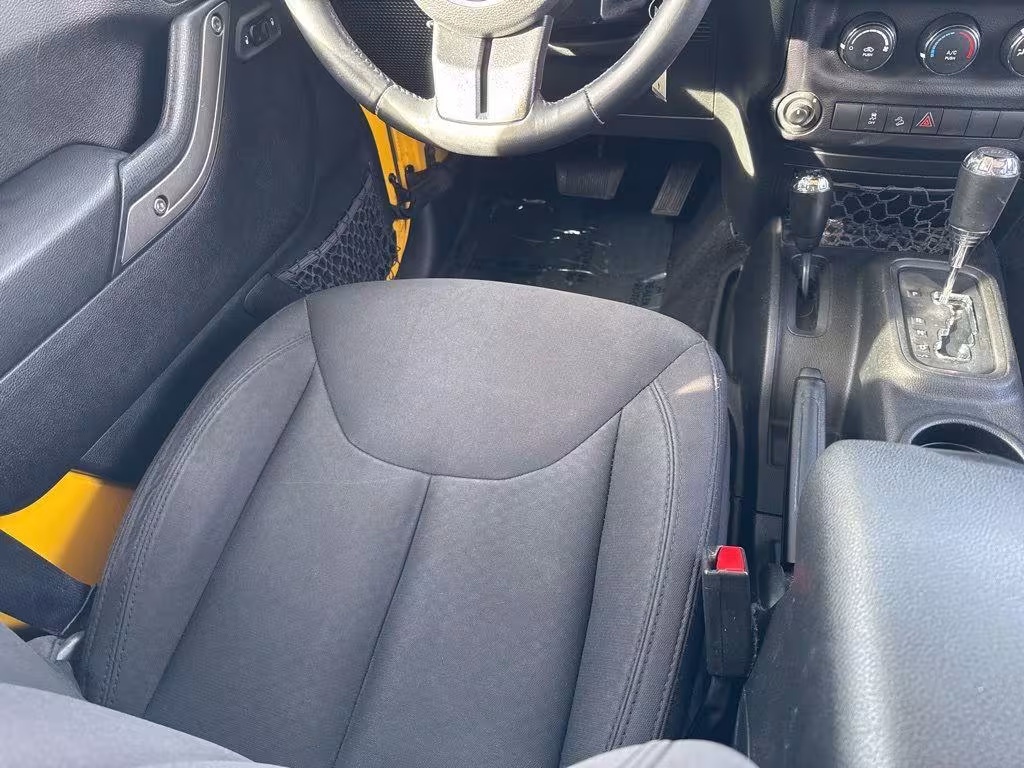 2015 Jeep Wrangler - 1C4BJWDGXFL545016 - Image #61