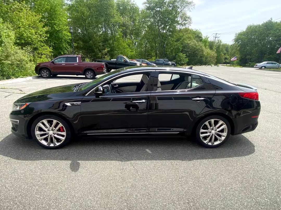 2015 Kia Optima - 5XXGR4A67FG363112 - Image #4