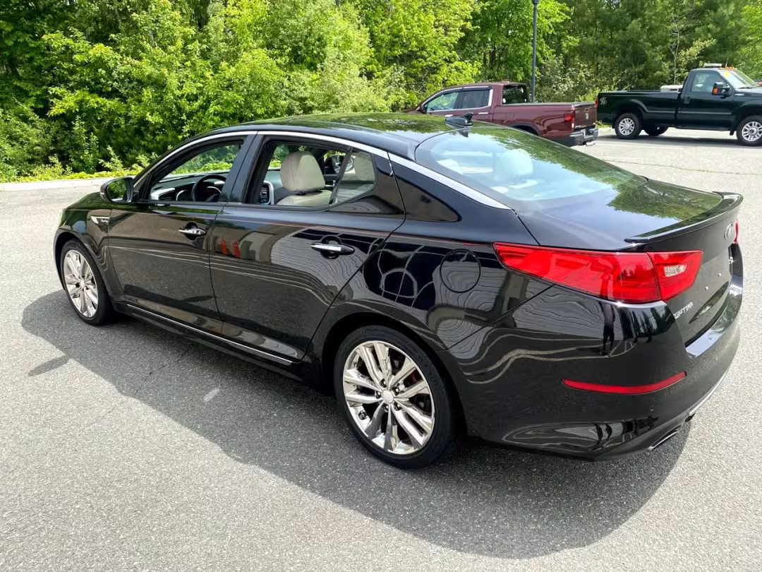 2015 Kia Optima - 5XXGR4A67FG363112 - Image #5