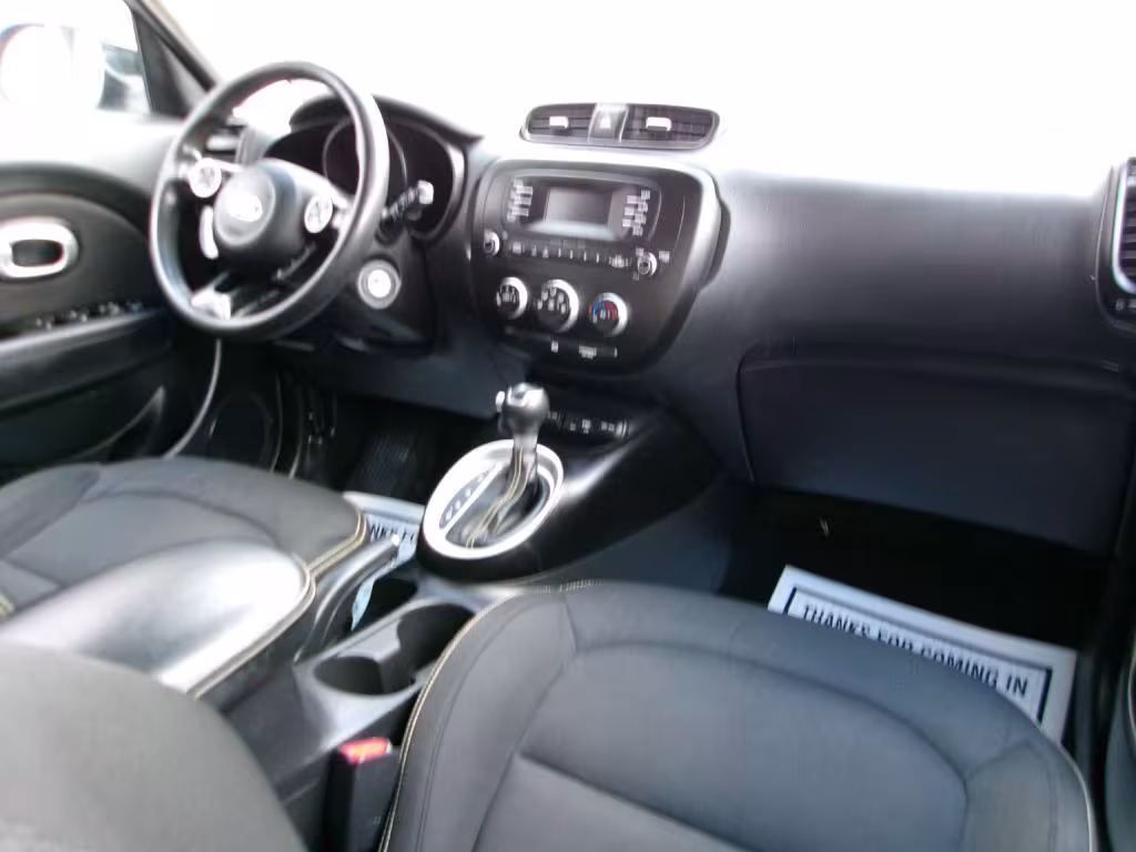 2015 Kia Soul - KNDJP3A53F7787943 - Image #17