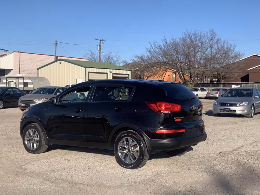 2015 Kia Sportage - KNDPBCAC9F7791003 - Image #3