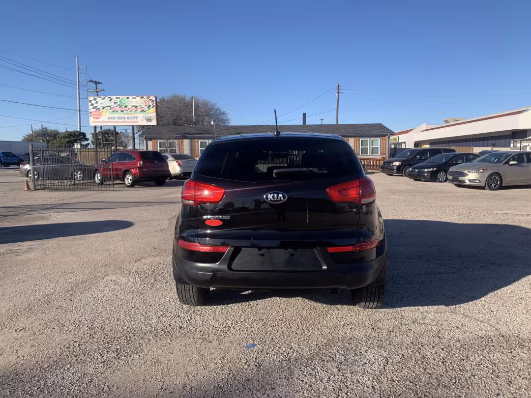 2015 Kia Sportage - KNDPBCAC9F7791003 - Image #4