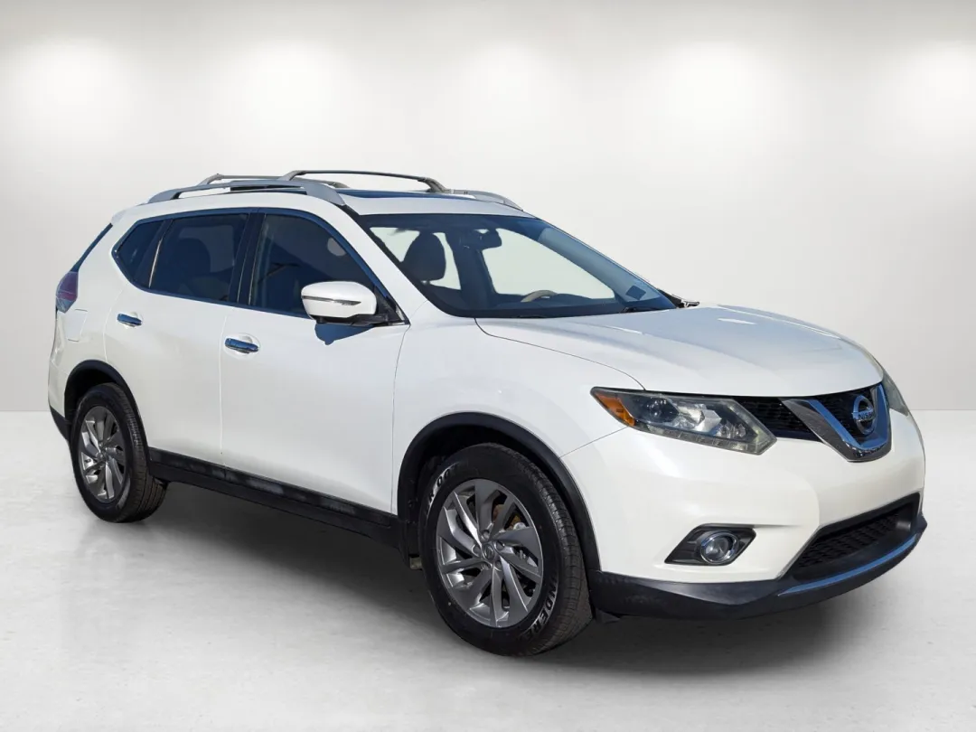 2015 Nissan Rogue - 5N1AT2MT5FC756325 - Image #3