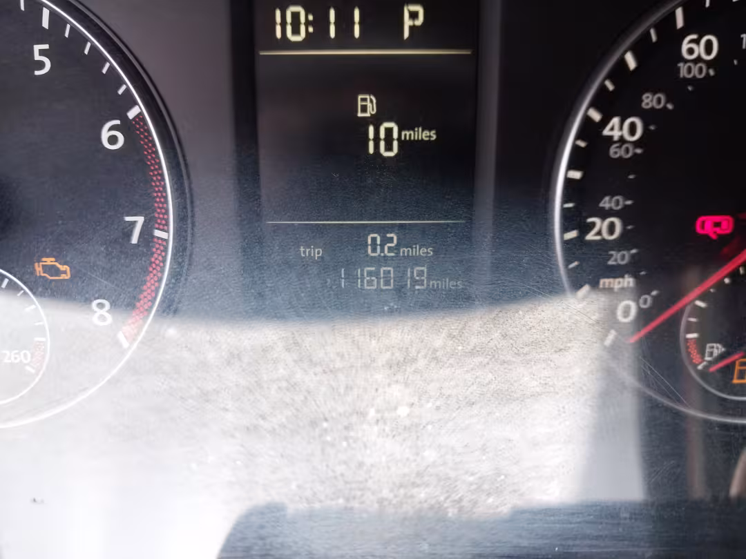 2015 Volkswagen Passat - 1VWAT7A3XFC045934 - Image #15