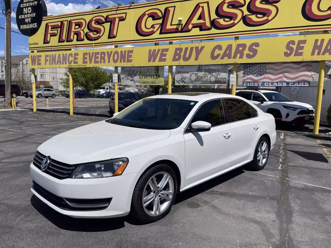 2015 Volkswagen Passat - 1VWBV7A31FC054326 - Image #10