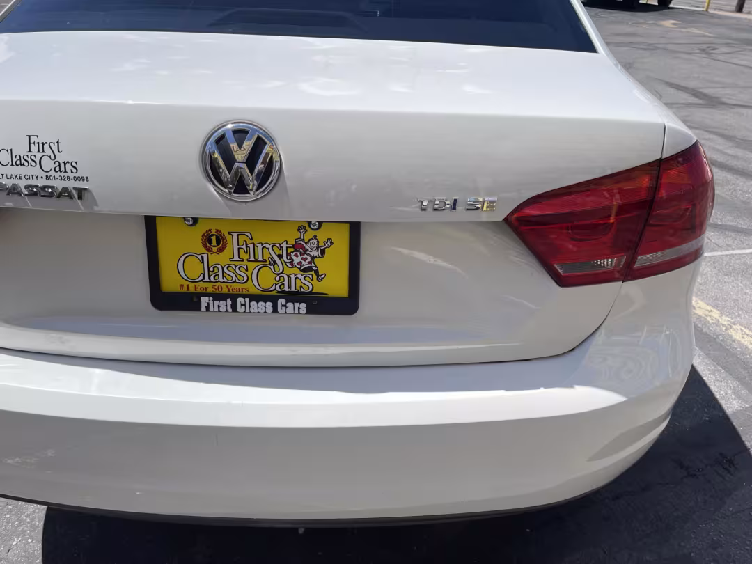 2015 Volkswagen Passat - 1VWBV7A31FC054326 - Image #7