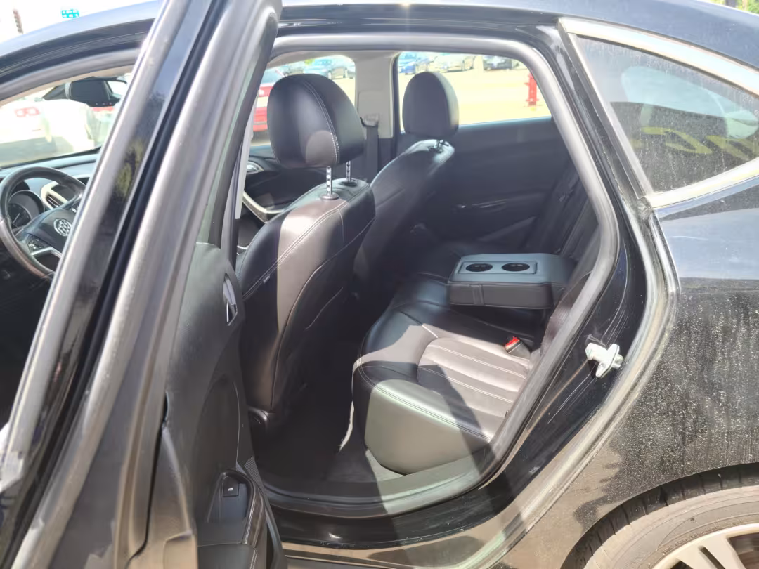 2016 Buick Verano - 1G4PS5SK4G4117034 - Image #5