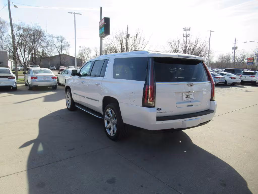 2016 Cadillac Escalade - 1GYS4HKJ1GR188884 - Image #6